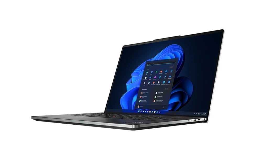 LENOVO THINKPAD Z16 RYZEN 7 PRO 6850H 512GB SSD M.2 16GB RAM 16 INCH 
