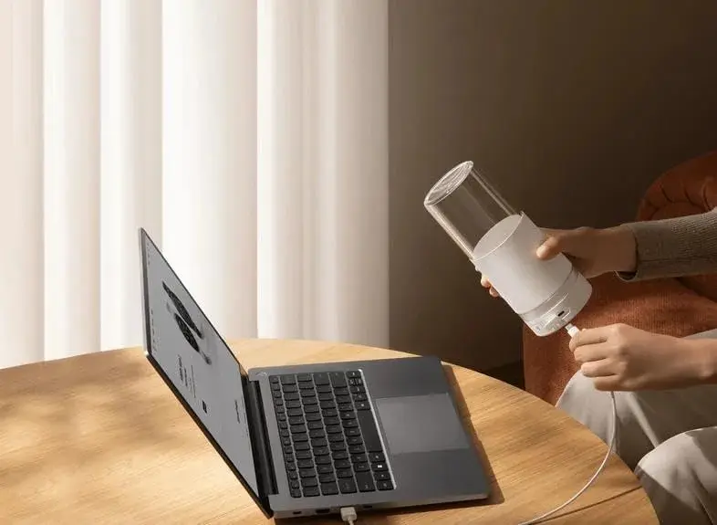 Xiaomi Portable Blender – 300ml, 45W, USB Rechargeable, Compact & Travel-Friendly _ XMZZB01PL _ (4).webp