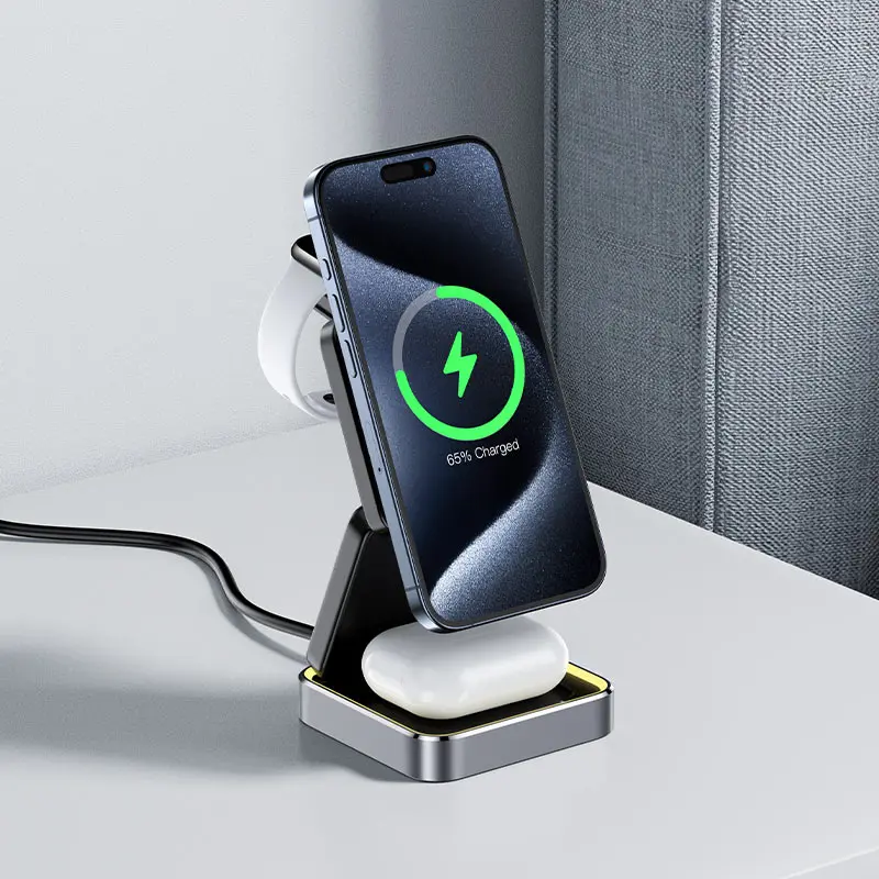 acefast-e20-desktop-3in1-wireless-charging-holder-interior.webp