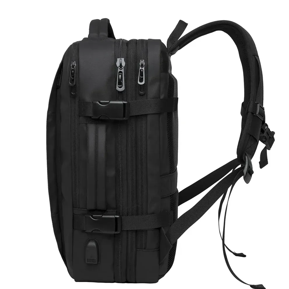 Coreva_Black_Backpack_Durable.webp