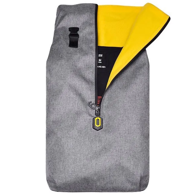 90-points-waterproof-grey-2.webp