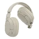 74d076efdb5a995a_AUD008fqSA-soundform-isolate-overear-anc-headphones-web-11-fq.webp