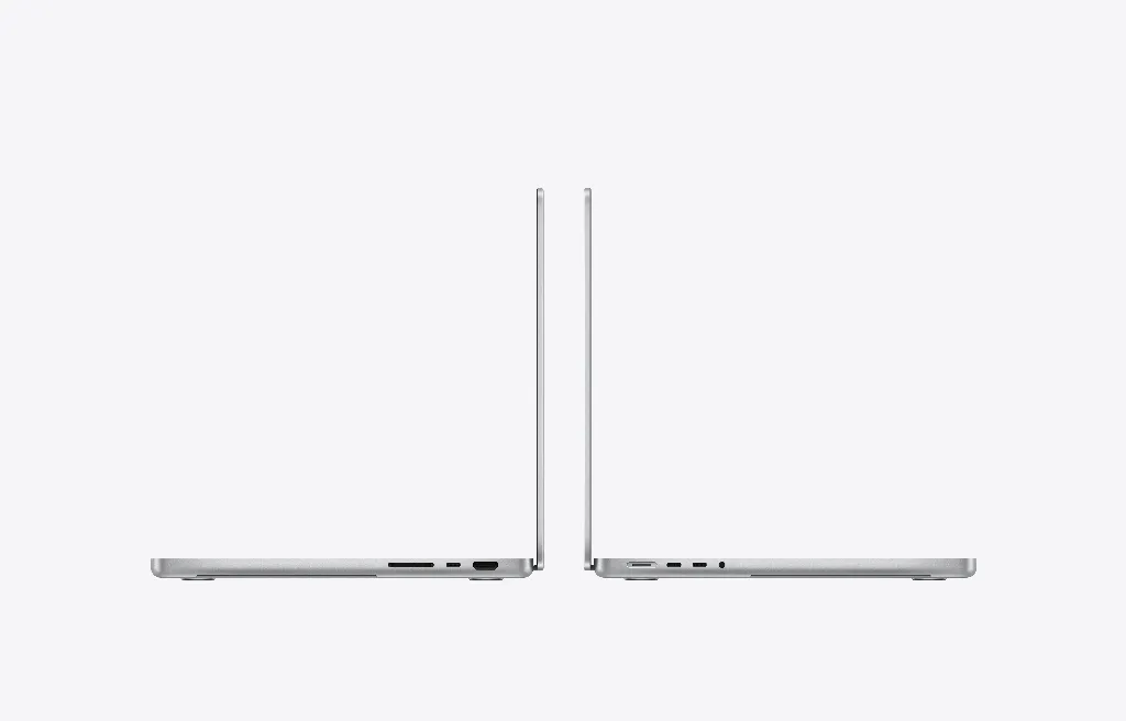 mac-macbook-pro-finish-select-202601-14inch-silver_AV2.webp