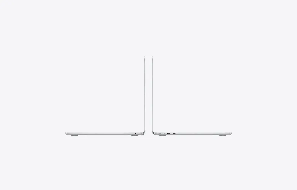 macbook-air-finish-select-202601-13inch-silver_AV2.webp
