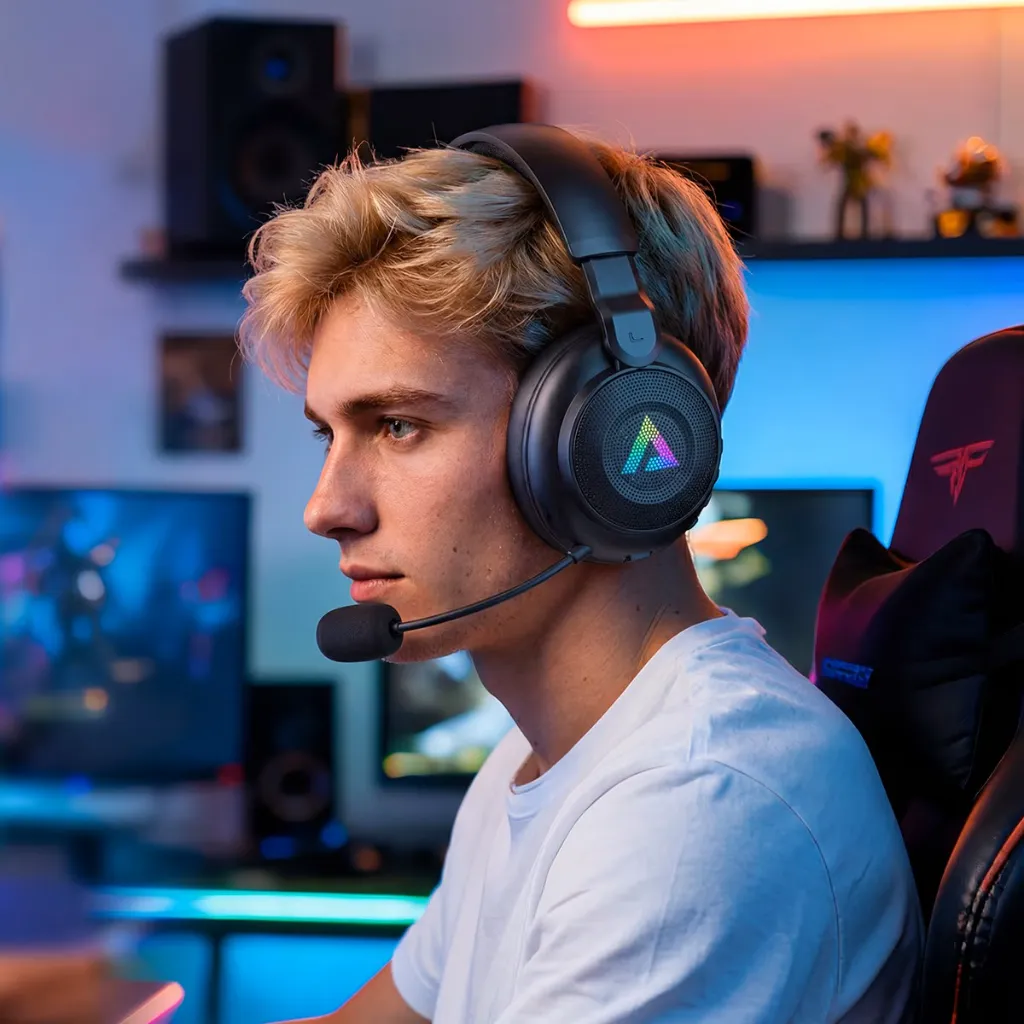 acefast-h15-gaming-wireless-headset-overview.webp