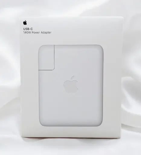 [NS23] APPLE USB C 140W POWER ADAPTER